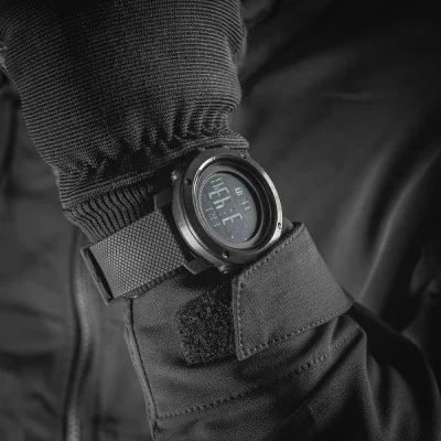 Montre multifonctionnelle tactique M-Tac Noir*